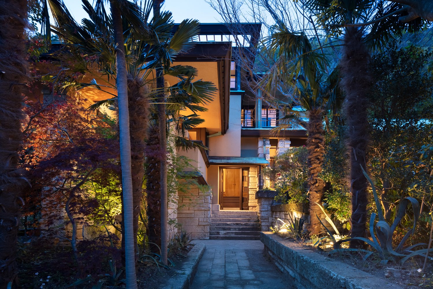 Hotel Hayama kachitei hotel en japon fachada