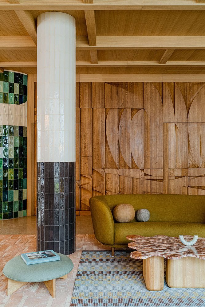puro hotel cracovia lobby 01