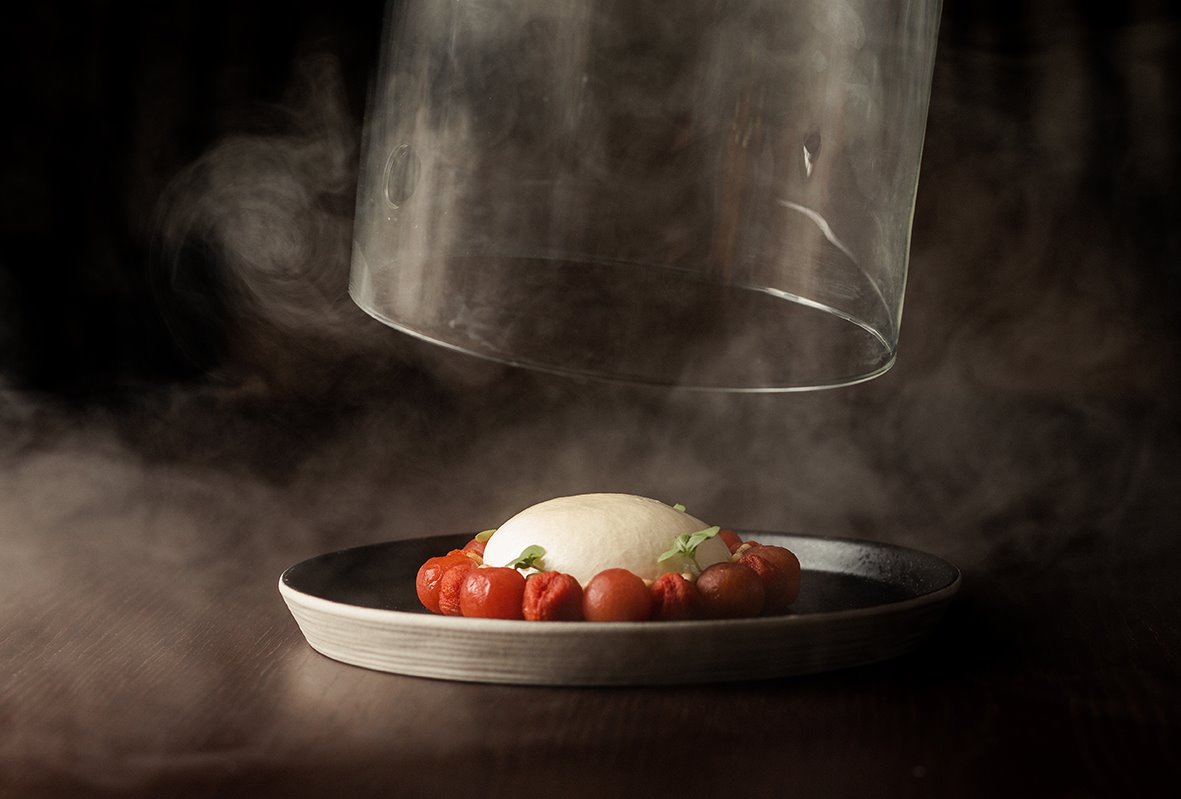 Ensalada caprese de Dani Garcia Restaurante Leña
