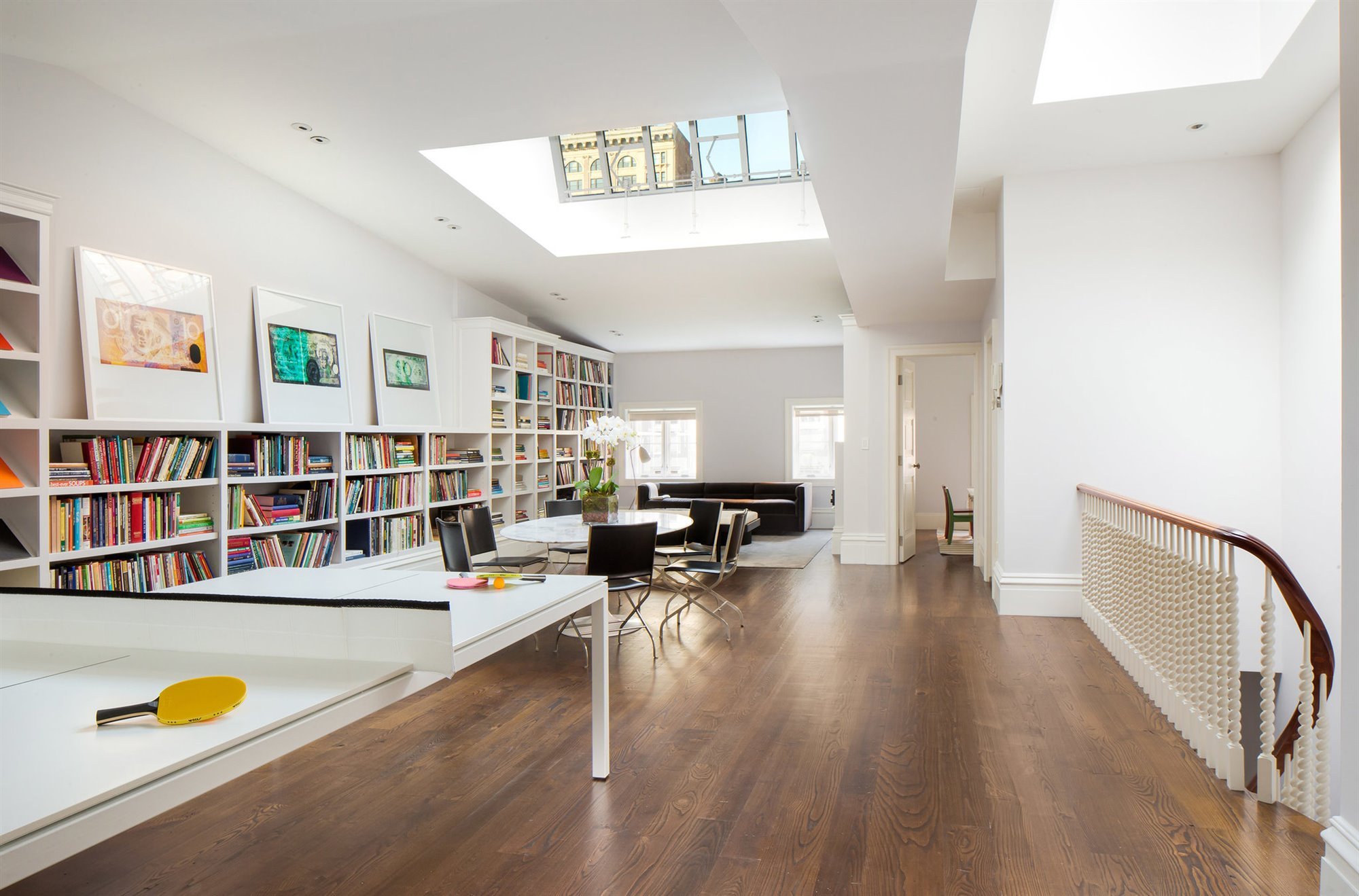 Estudio con mesa de ping pong de la casa de la actriz de sexo en Nueva York Sarah Jessica Parker Carrie