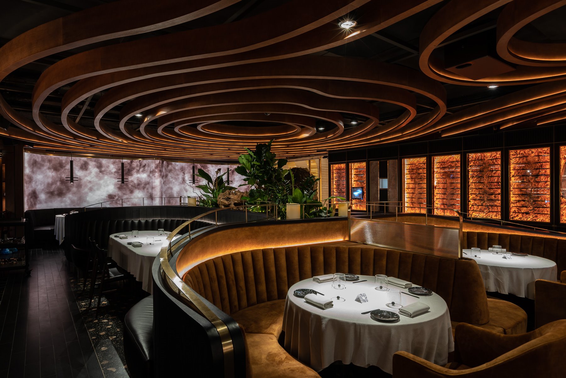 Salon del restaurante Leña de Dani Garcia