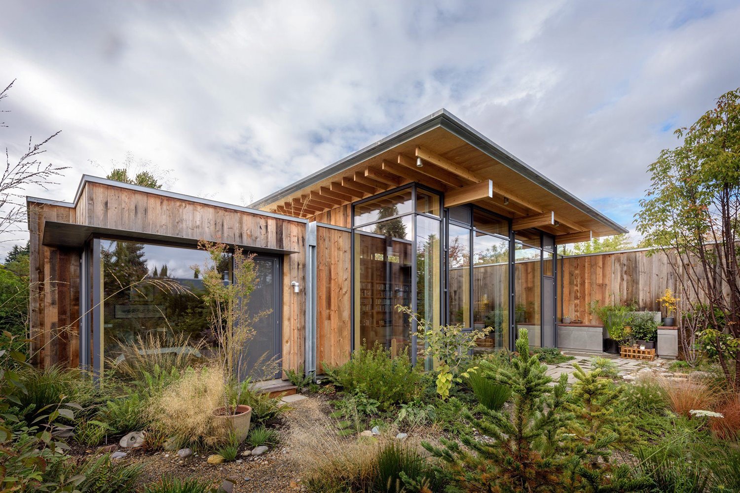 city cabin olson kundig exterior