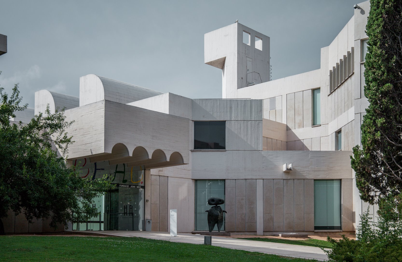 1975 Fundacio Joan Miro