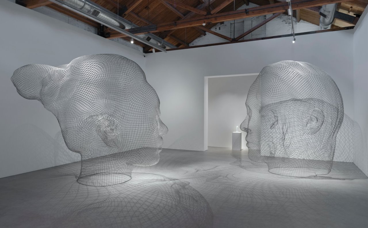 Las figuras escultóricas en mallas de acero inoxidable representan la expresión más etérea, al borde de la ingravidez, del arte de Jaume Plensa 