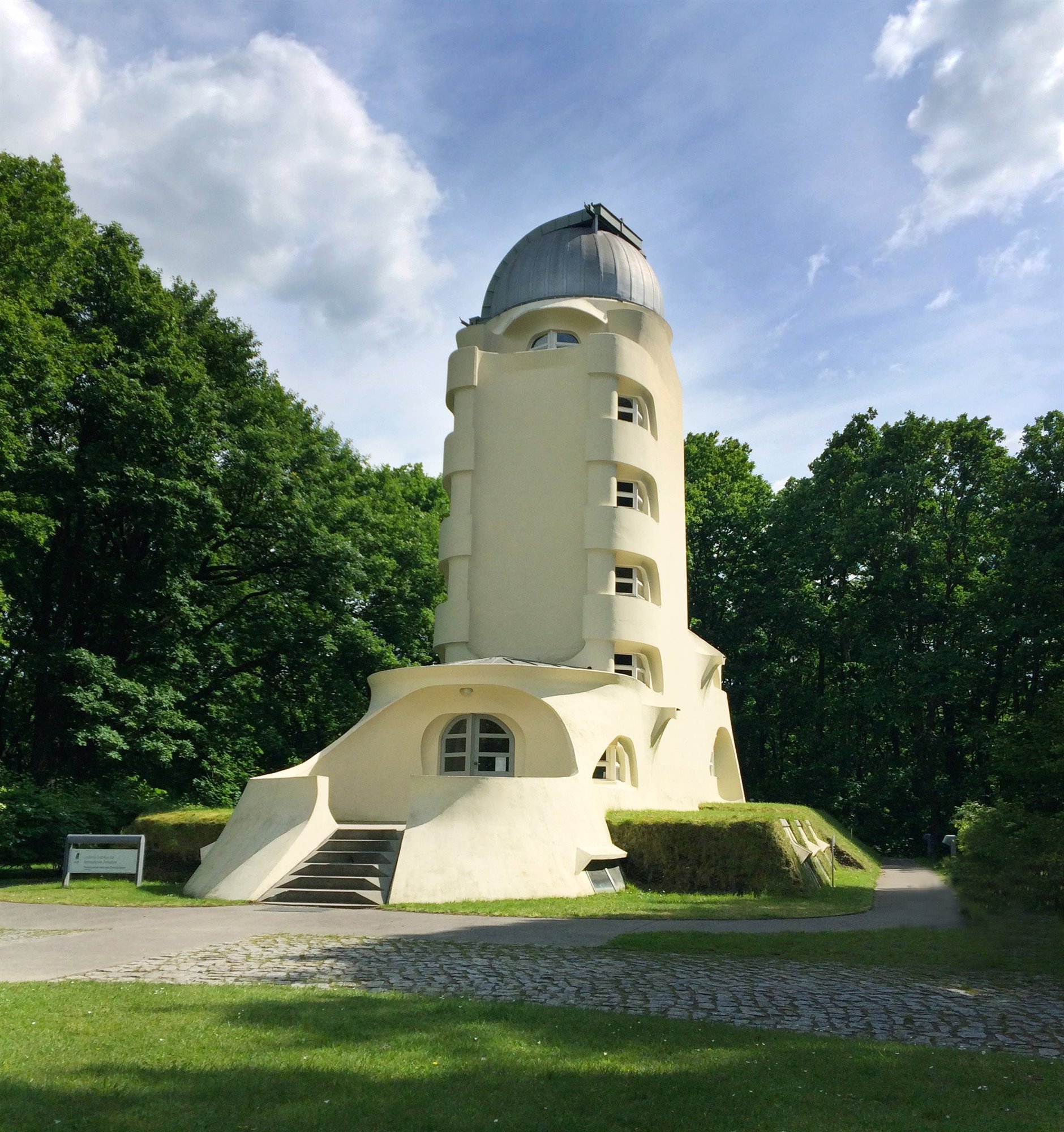 1920 The Einstein Tower in Potsdam
