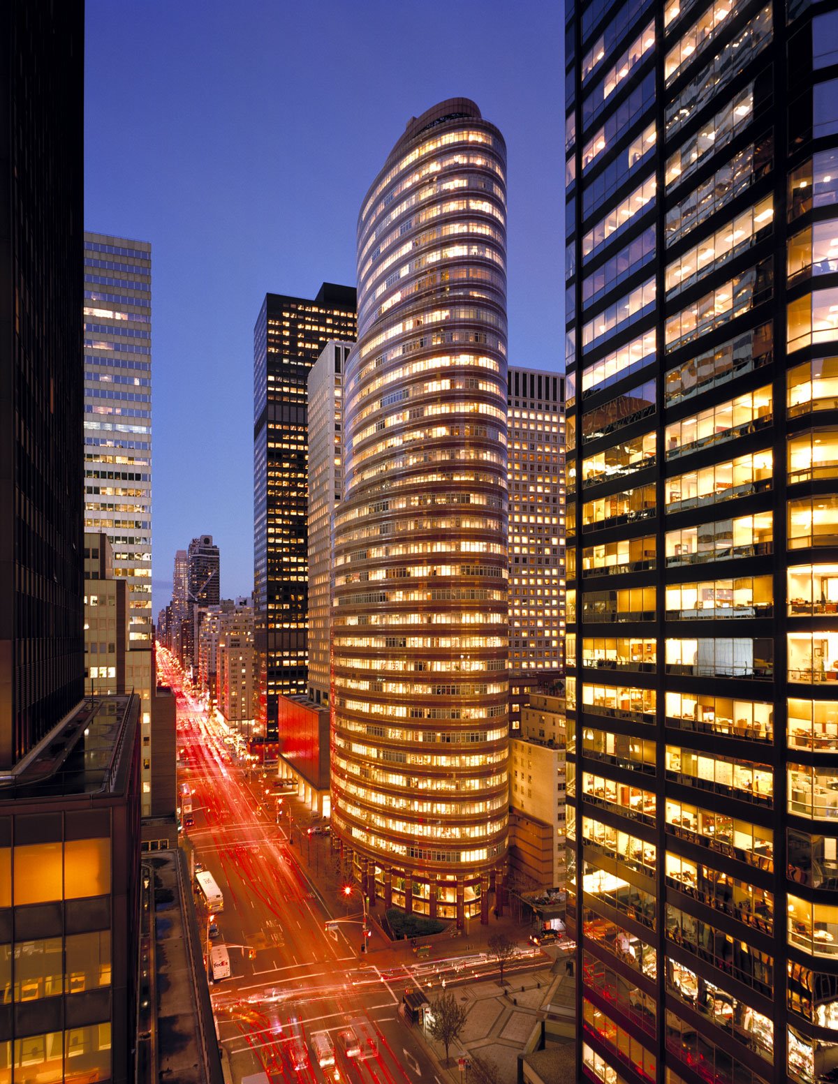 1986 Lipstick building