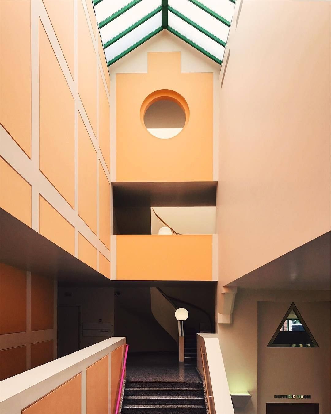 1987 Clore Gallery at Tate Britain