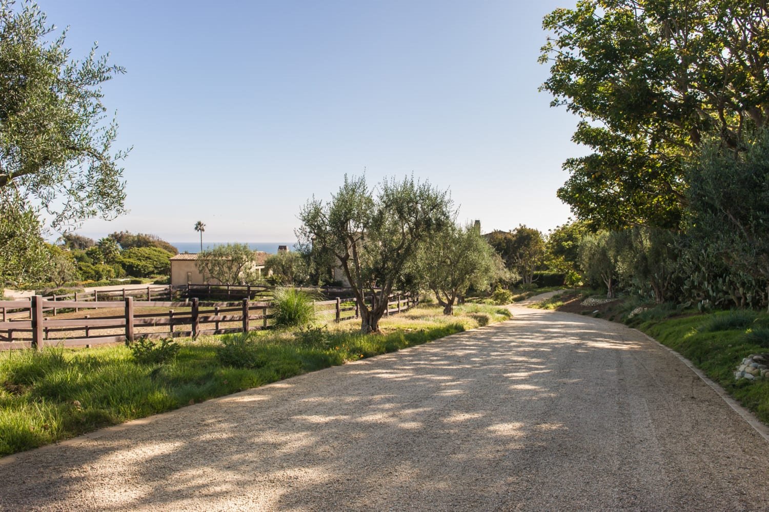 Caminos de acceso de la casa de lady gaga en malibu