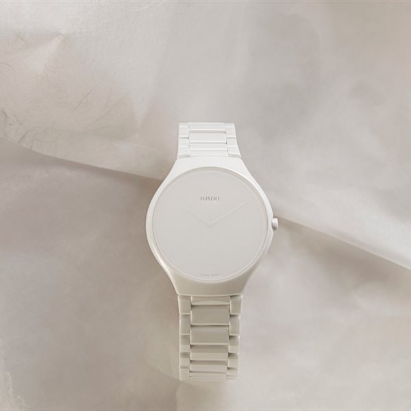 El tiempo es lo de menos en el nuevo reloj de Li Edelkoort para Rado