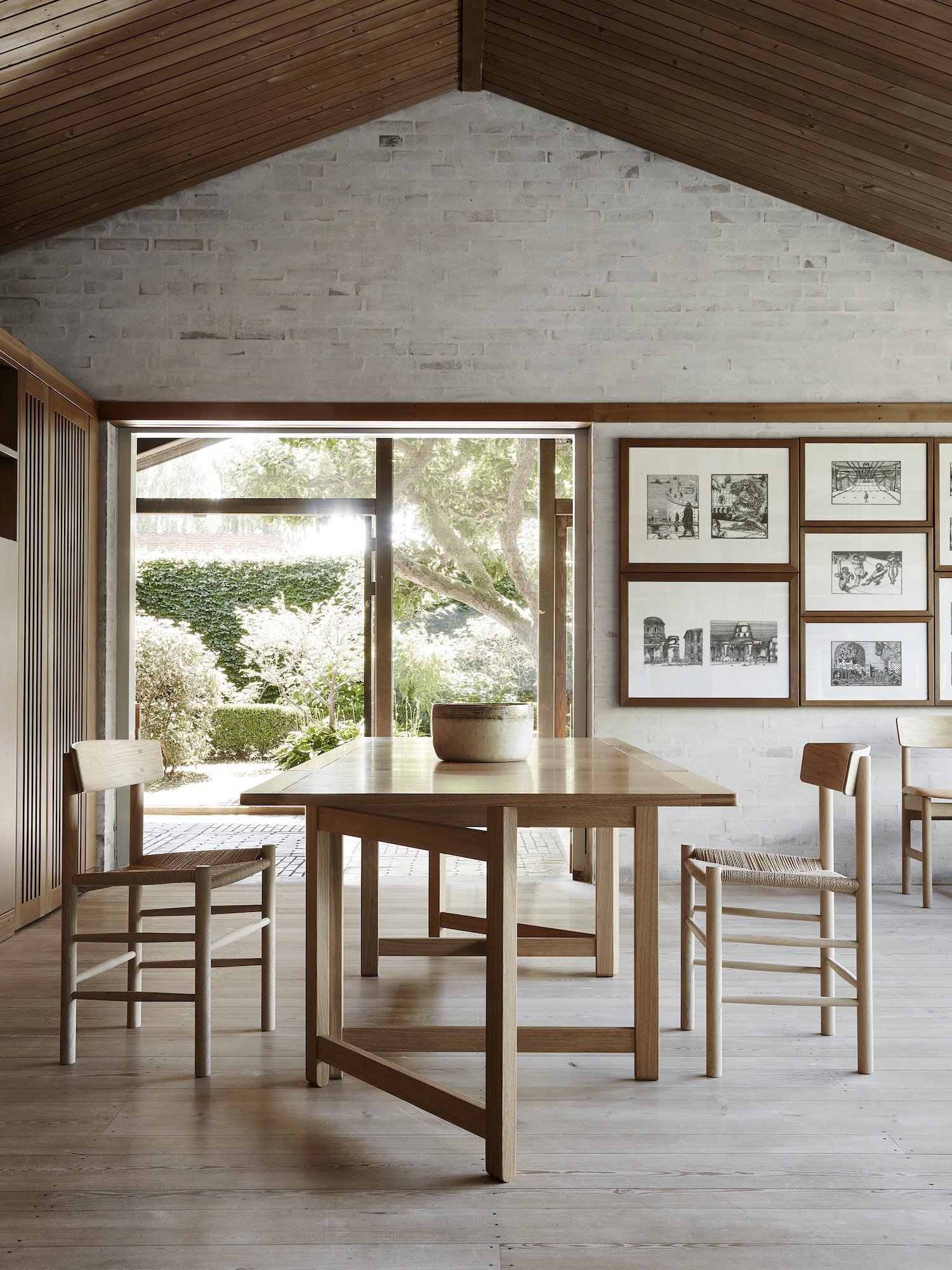 Casa del diseñador danes Bjorge Mogensen comedor