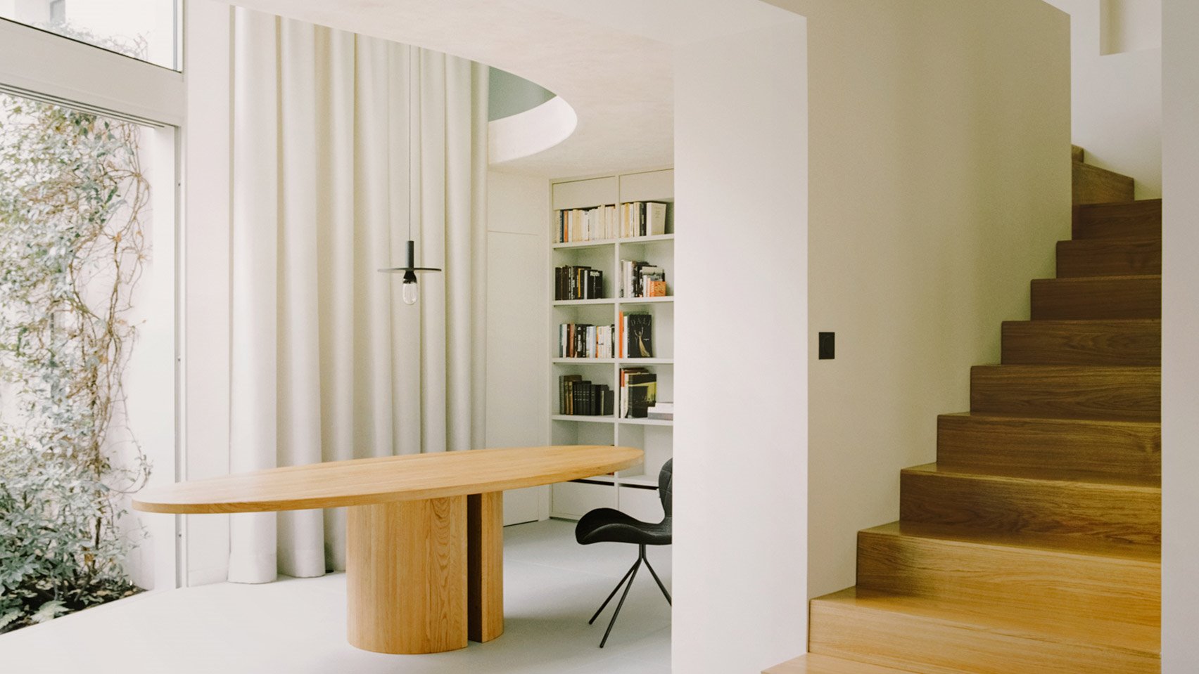 duplex apartamento en paris escalera de madera