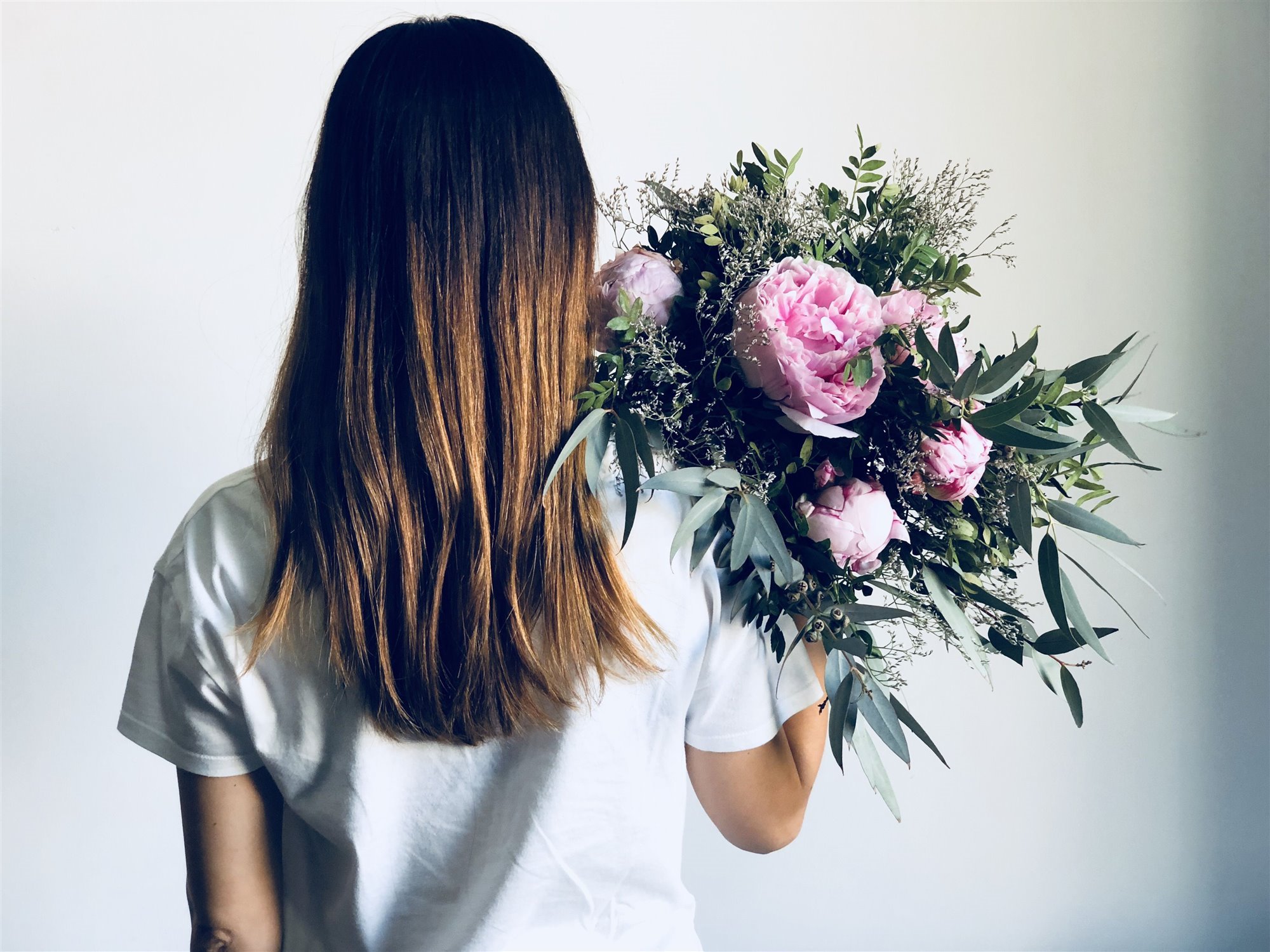 ramo con peonias rosas