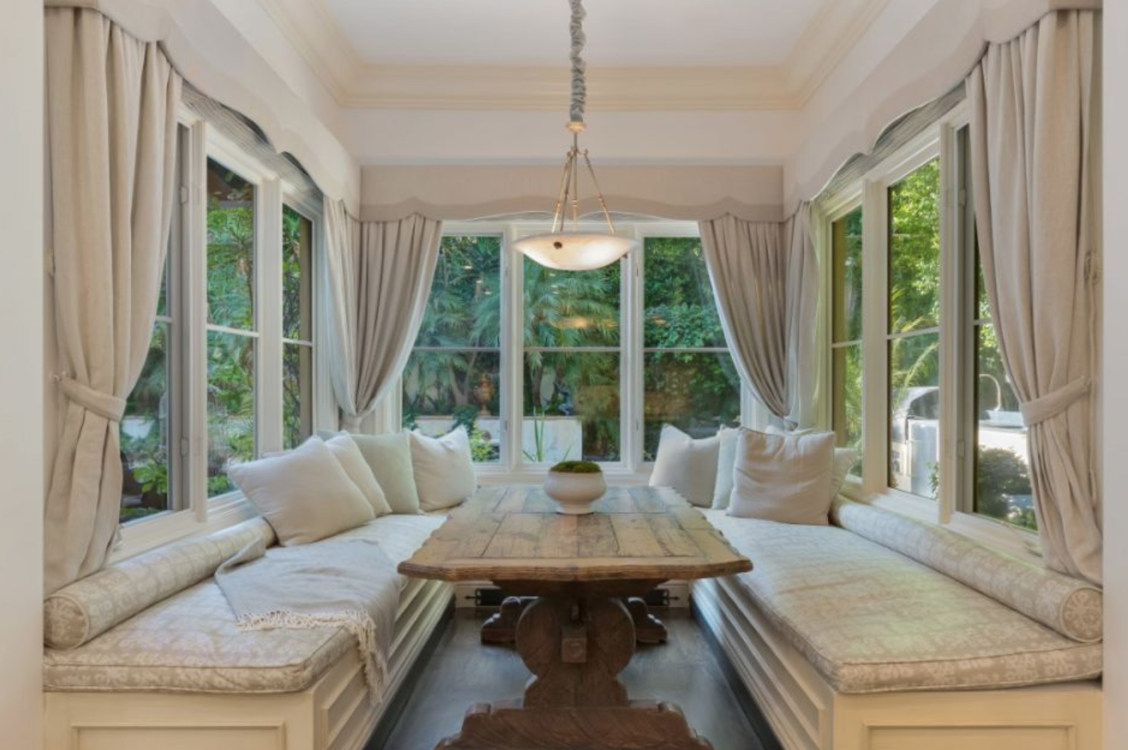 Casa de Britney Spears en Los Angeles estar
