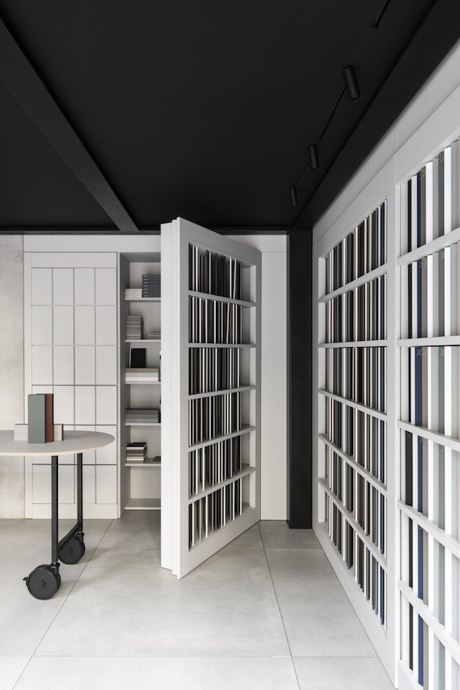 showroom fenix 12