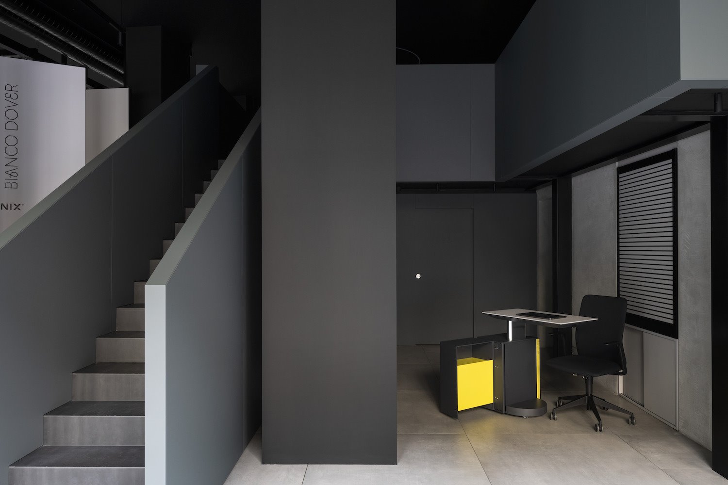 showroom fenix 7