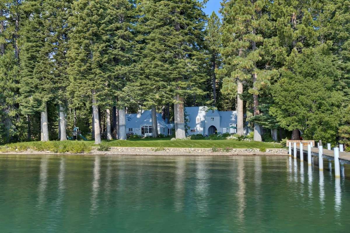 Casa de Mark Zukerberg en Tahoe. Facebook