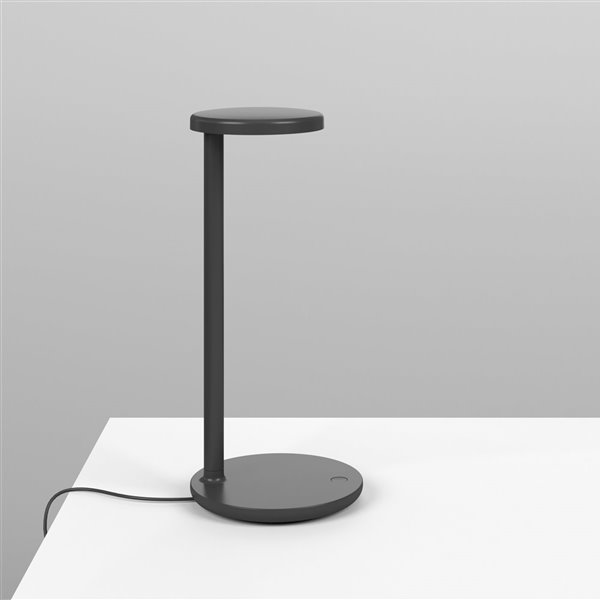 La lámpara perfecta para tu mesa de teletrabajo es de Vincent Van Duysen