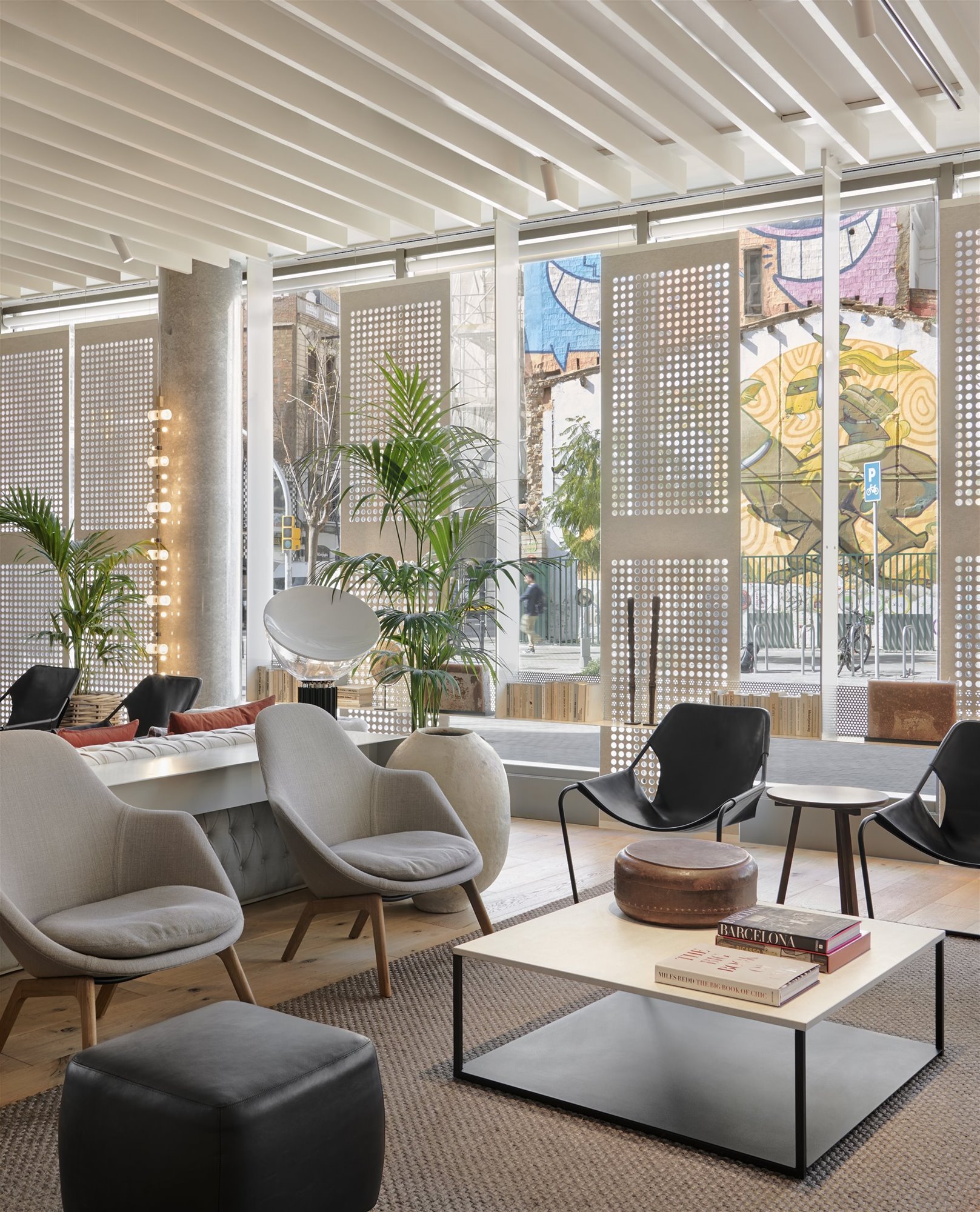 Hotel en Barcelona diseñado por Isabel Lopez Vilalta entrada