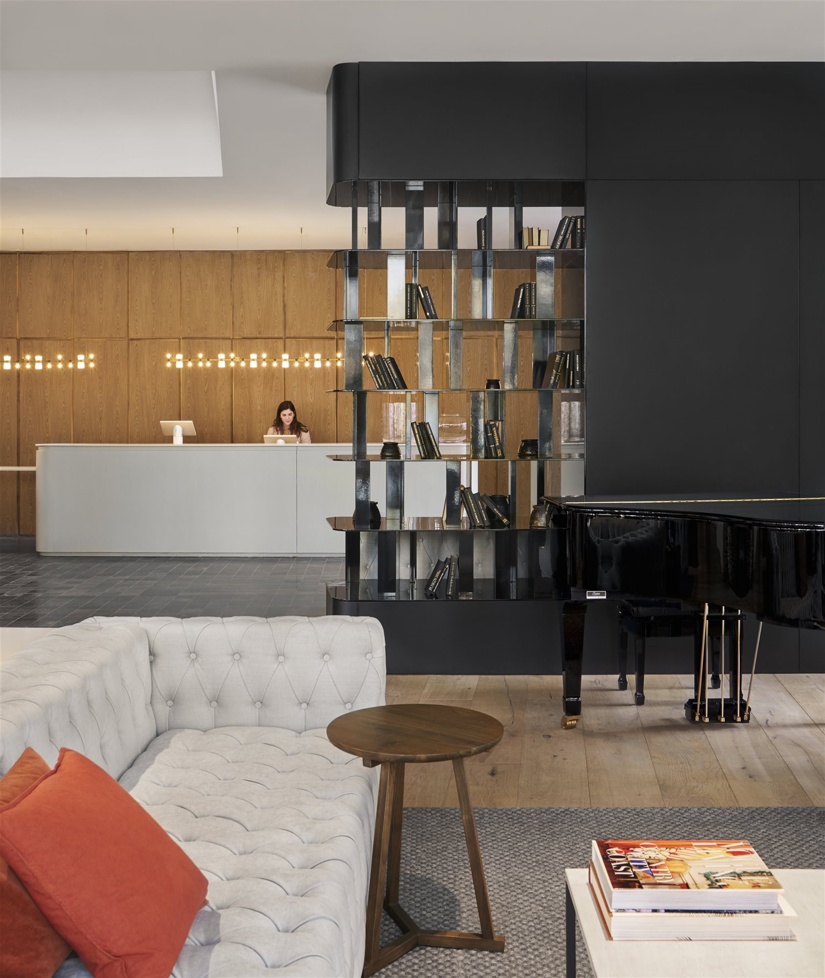 Hotel en Barcelona diseñado por Isabel Lopez Vilalta recepcion