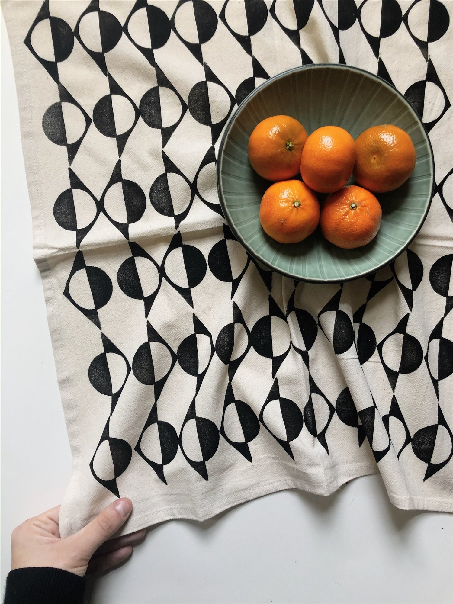 Paños de cocina con estampado en blanco y negro