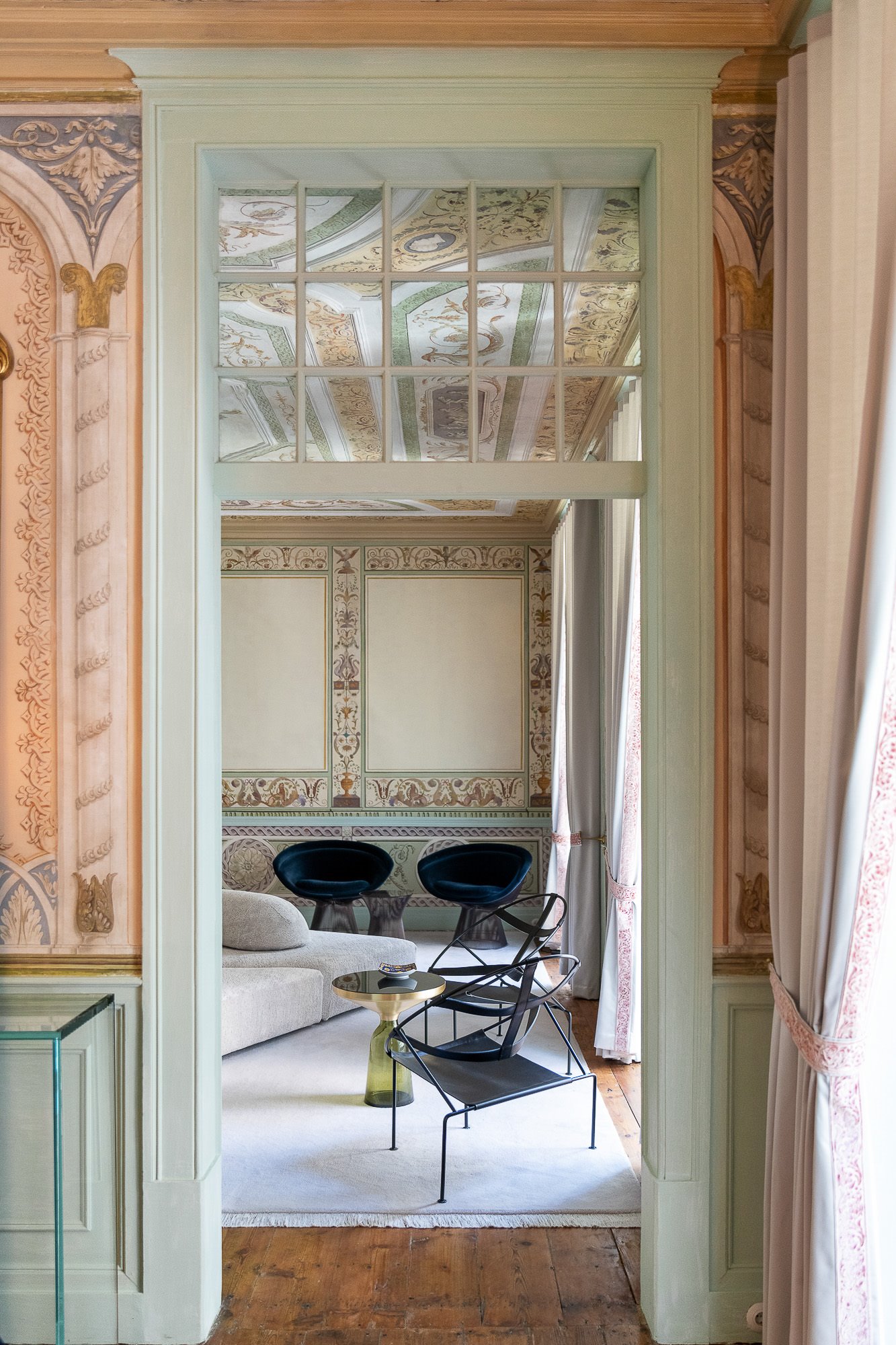 Apartamentos renovados en Lisboa entrada al salon