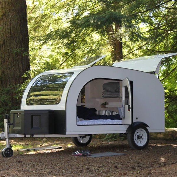 Para escaparte a la Naturaleza en pareja solo necesitas esta mini caravana de diseño