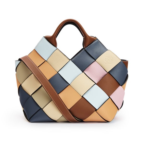 Este es el bolso que pondrá de moda las trenzas