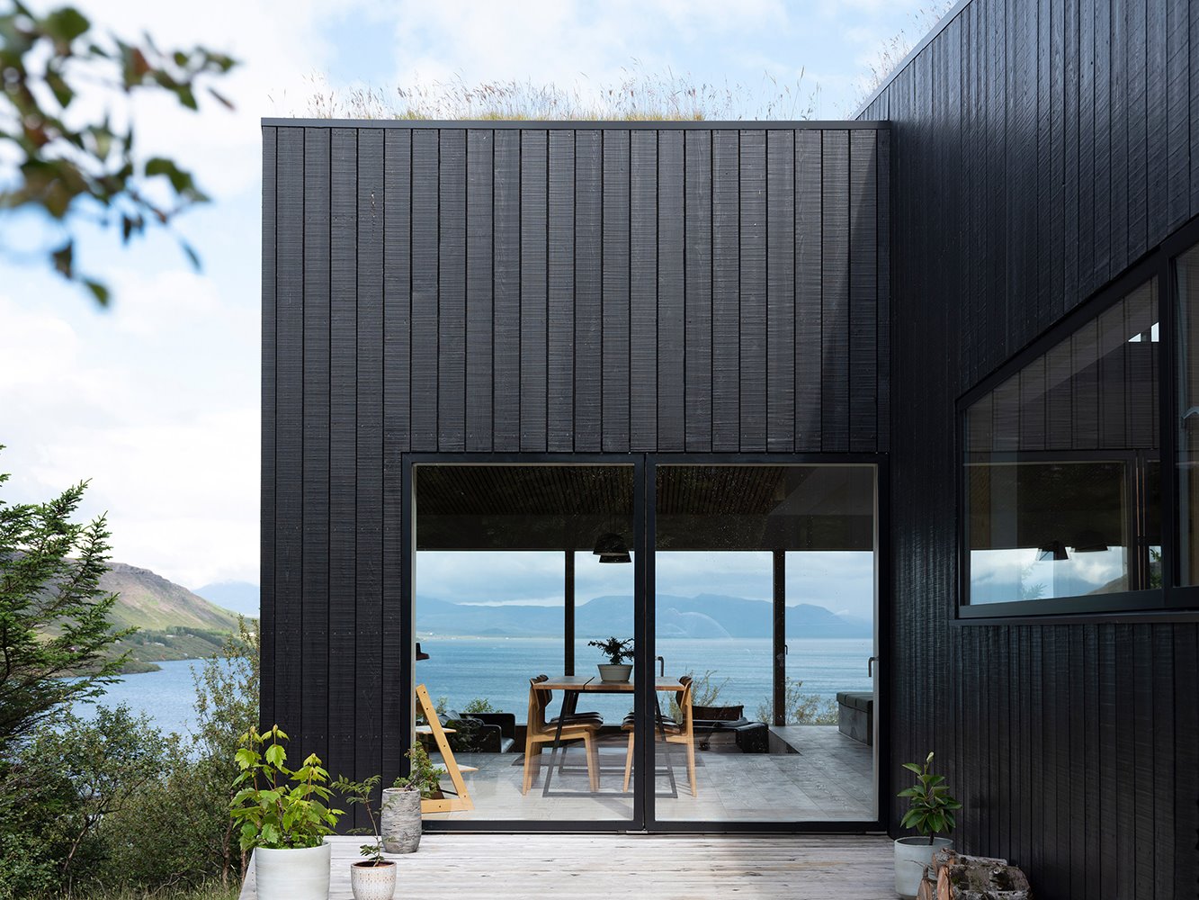 casa thingvallavatn krads-architecture islandia terraza