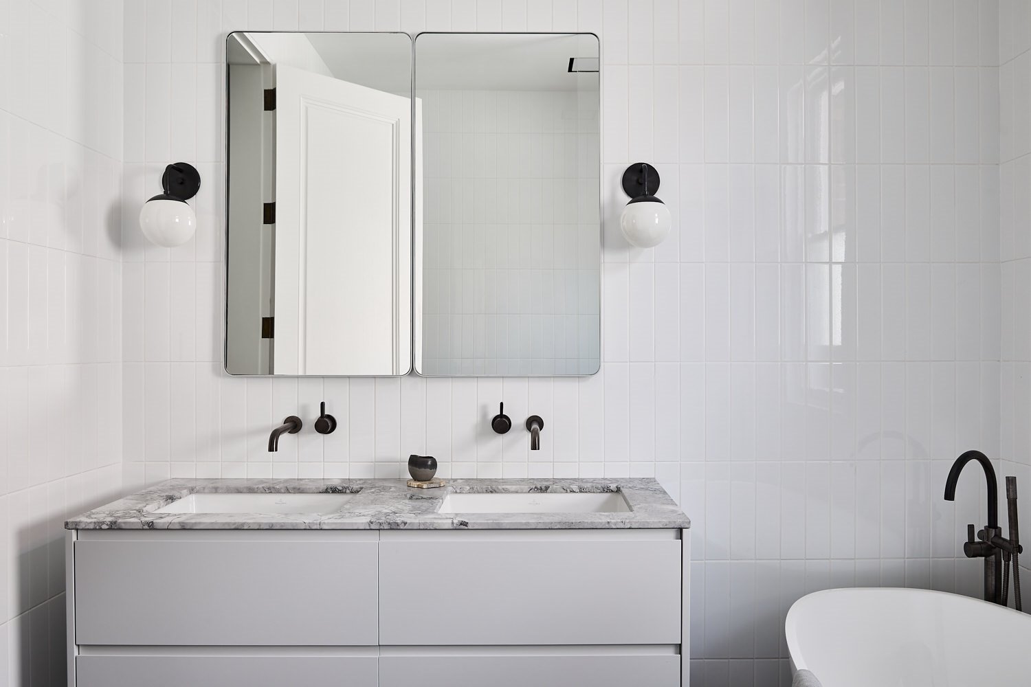 Casa en Australia moderna del arquitecto Daniel Boddam baño