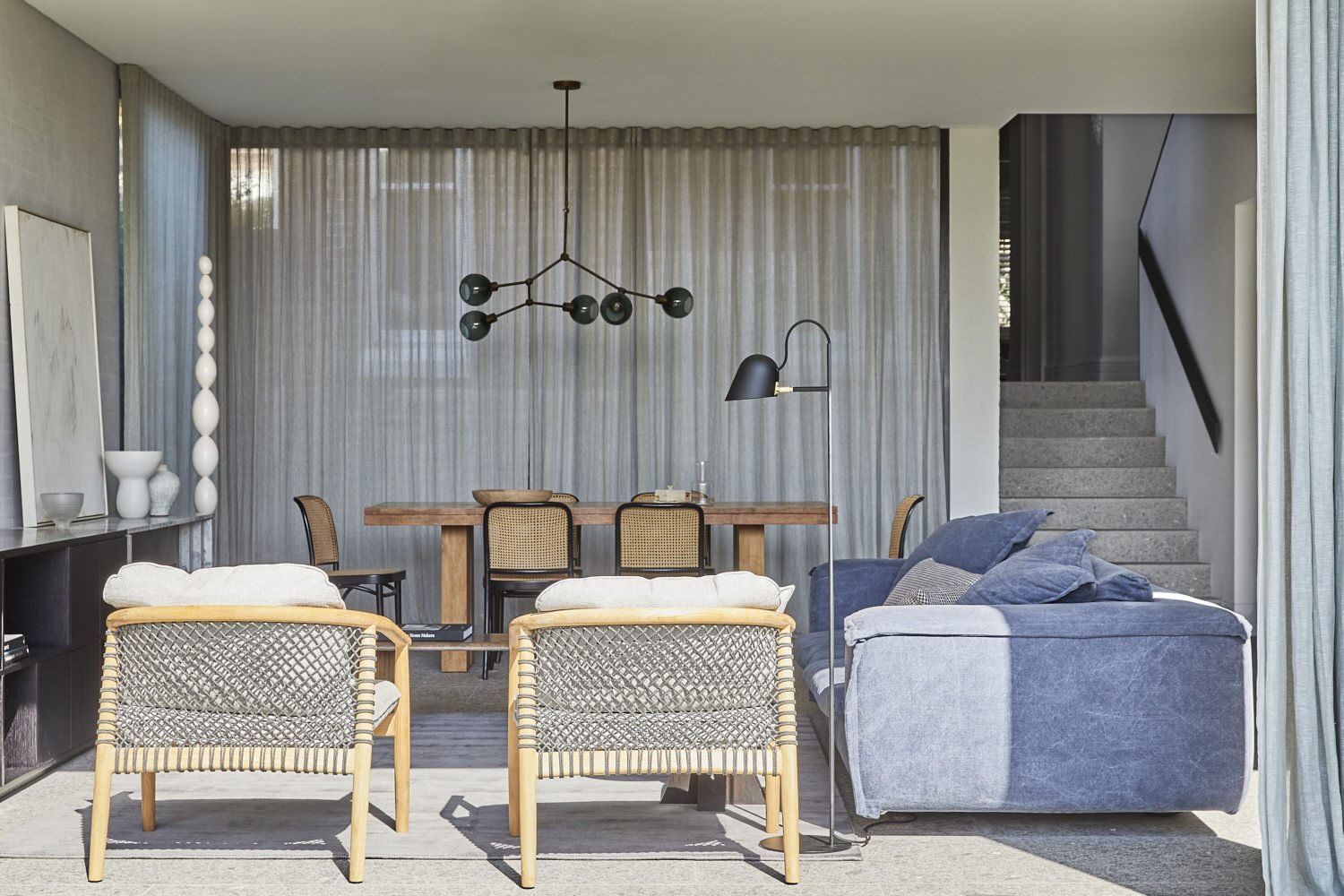 Casa en Australia moderna del arquitecto Daniel Boddam salon abierto comedor