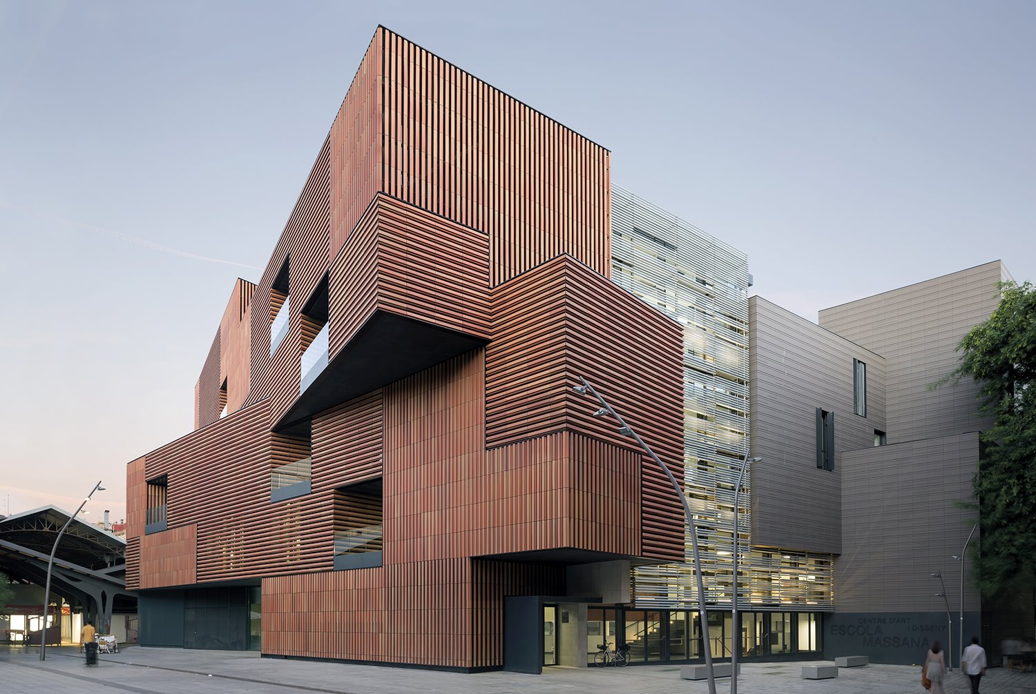carme pinós Escola Massana Arte y Diseño Exterior  Duccio Malagamba