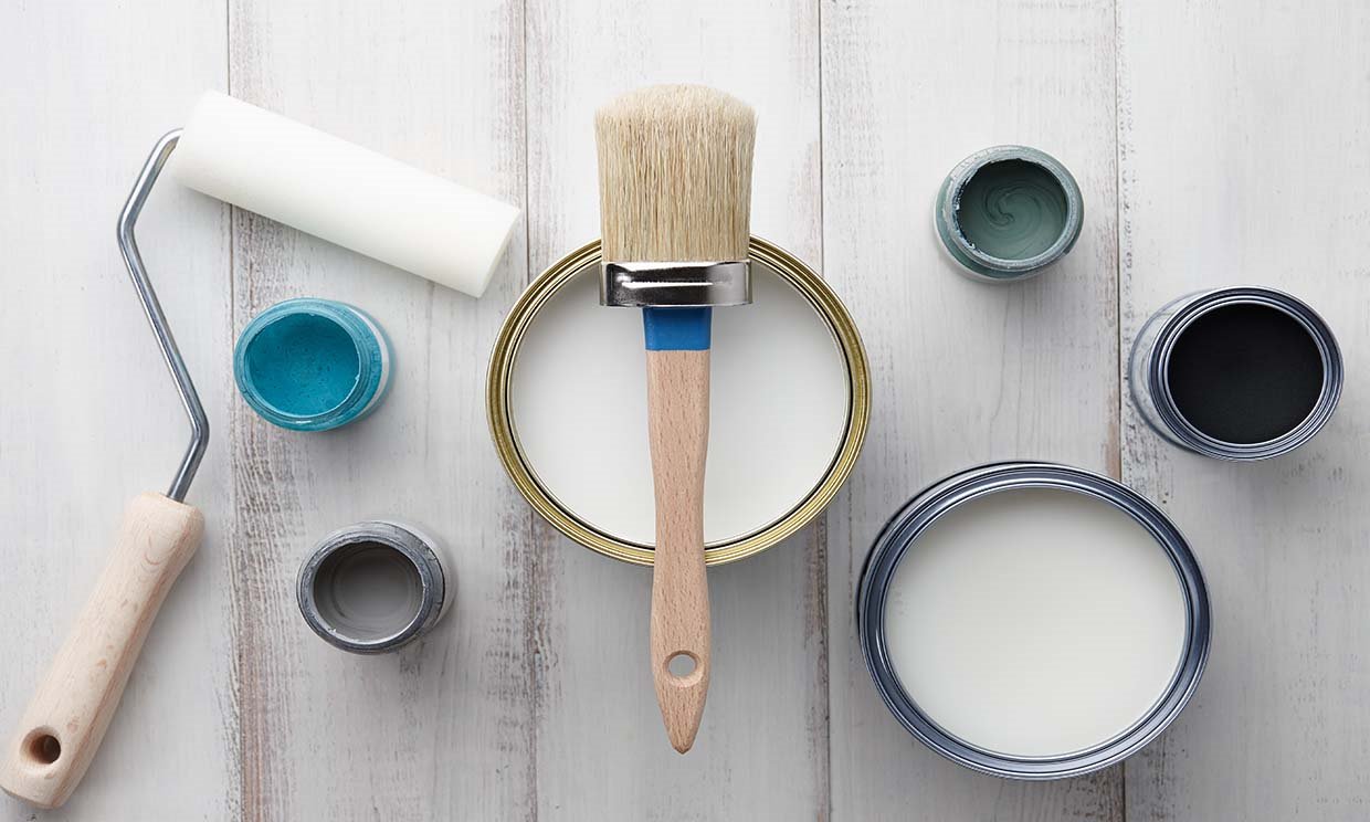 Pinceles y pinturas para pintasr con chalkpaint o pintura a la tiza
