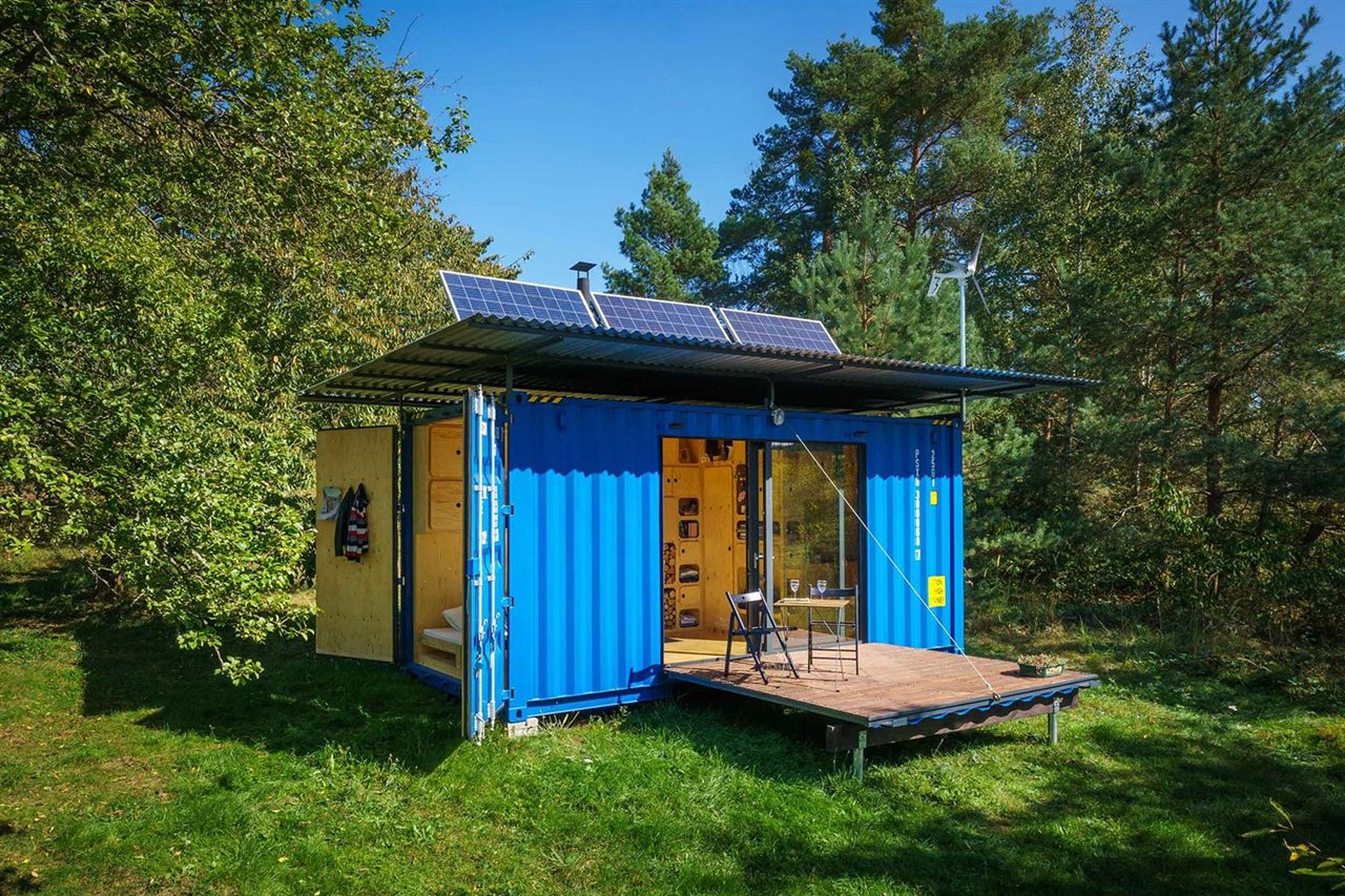 La casa se ha realizado a partir de un contenedor marítimo estándar de 6 x 2,4 metros.