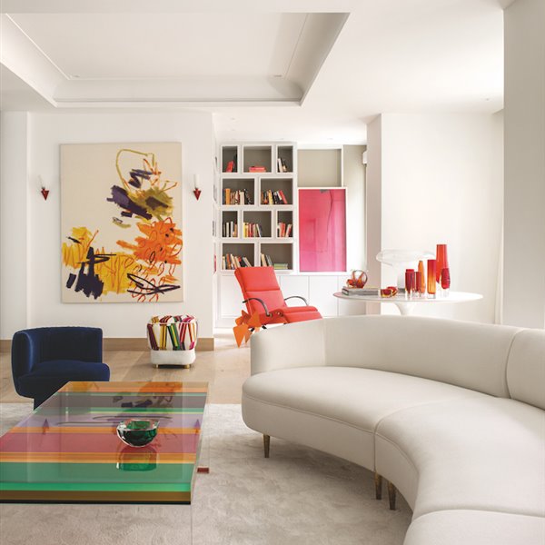 El arte y el color llenan de elegancia y vitalidad este moderno piso en Madrid