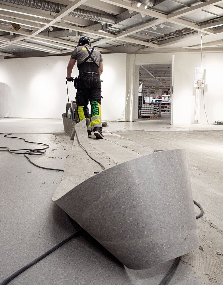 El proyecto piloto de recuperación y reciclaje de pavimentos vinílicos se ha llevado a cabo en la tienda IKEA de Kungens Kurva, en Estocolmo.