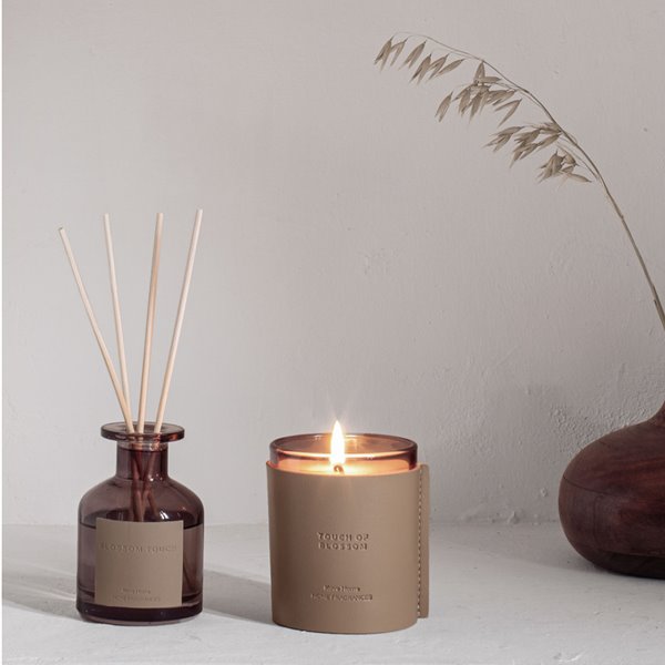 Lo mejor del verano se apodera de las nuevas velas y ambientadores de Kave Home