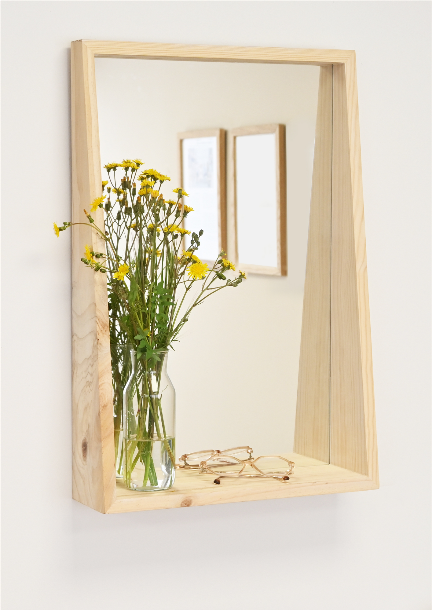 Espejo de madera de la firma Decowood