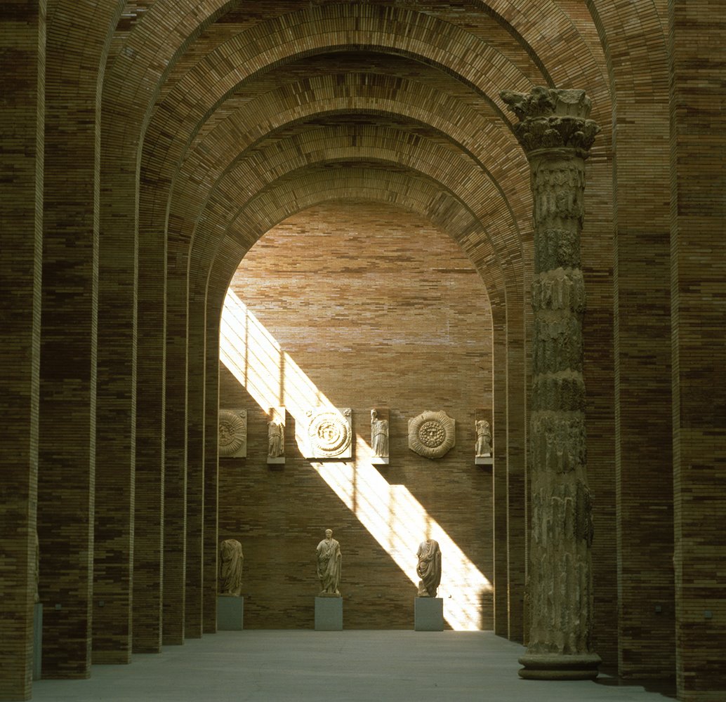 17 bienal arquitectura venecia rafael moneo Mérida, nave L. Casals alta res