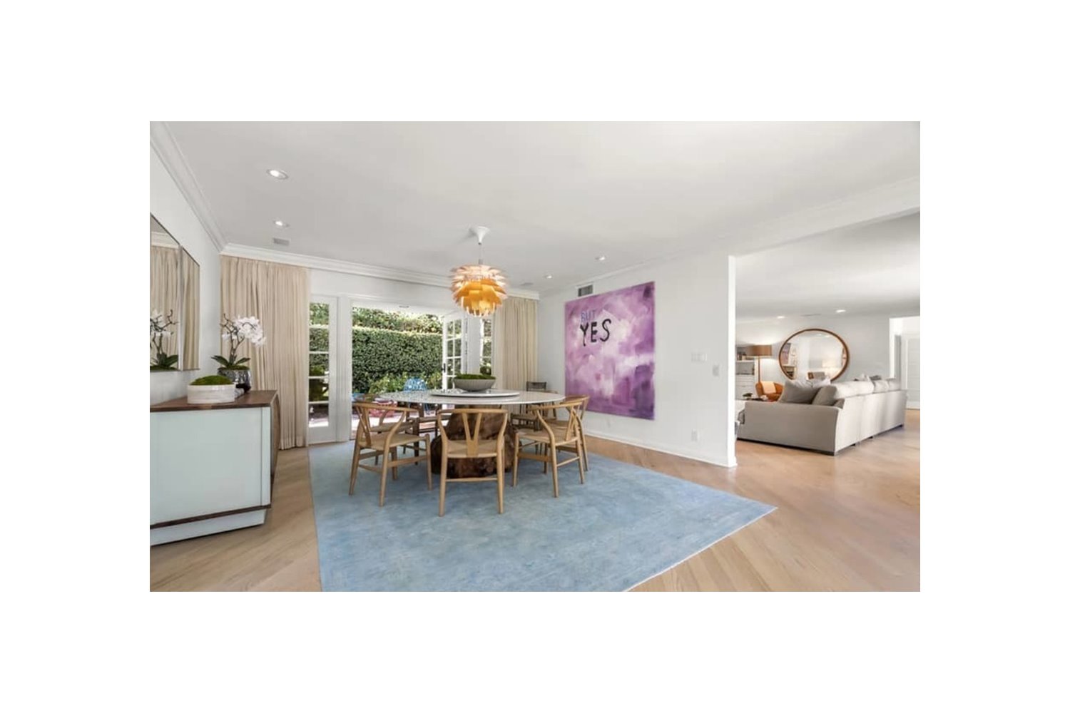 Casa de Katy Perry en Beverly Hills comedor