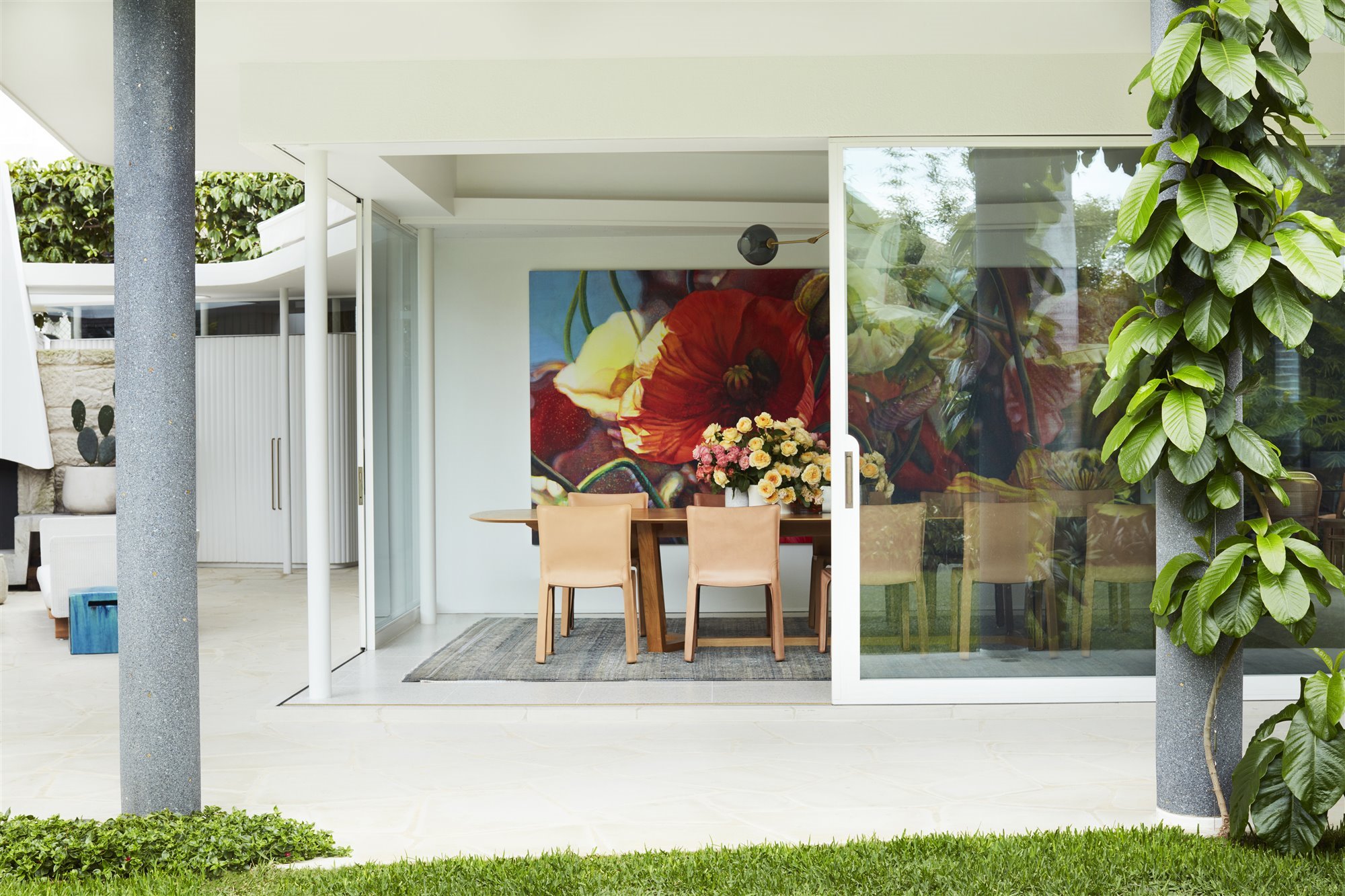 comedor. luigi rosselli architects   homage to oscar  heritage modernism   014