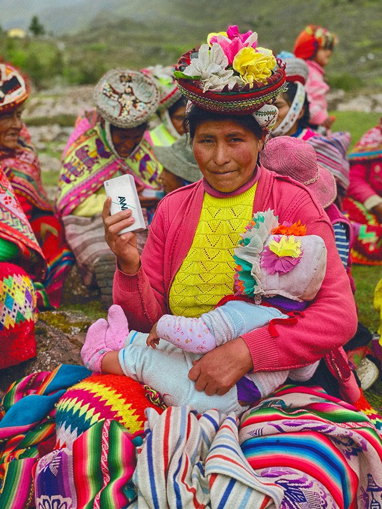 Los impulsores del proyecto han buscado la implicación de las comunidades indígenas del Perú, muchas de las cuales dependen de los ríos para bañarse, lavar la ropa y cocinar.