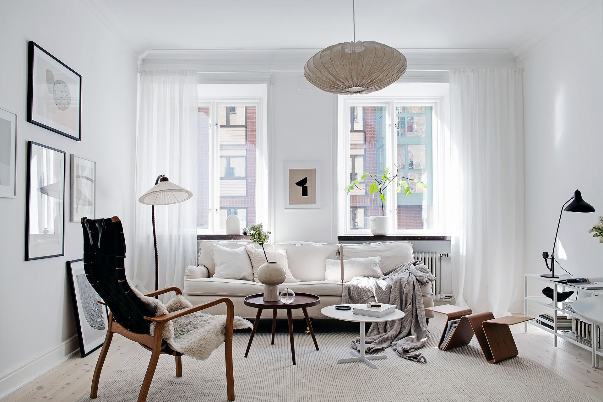 Casa con decoracion de interiores de estilo nordico salon