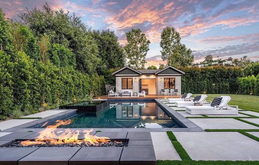 Casa de Demi Lovato en los angeles exterior