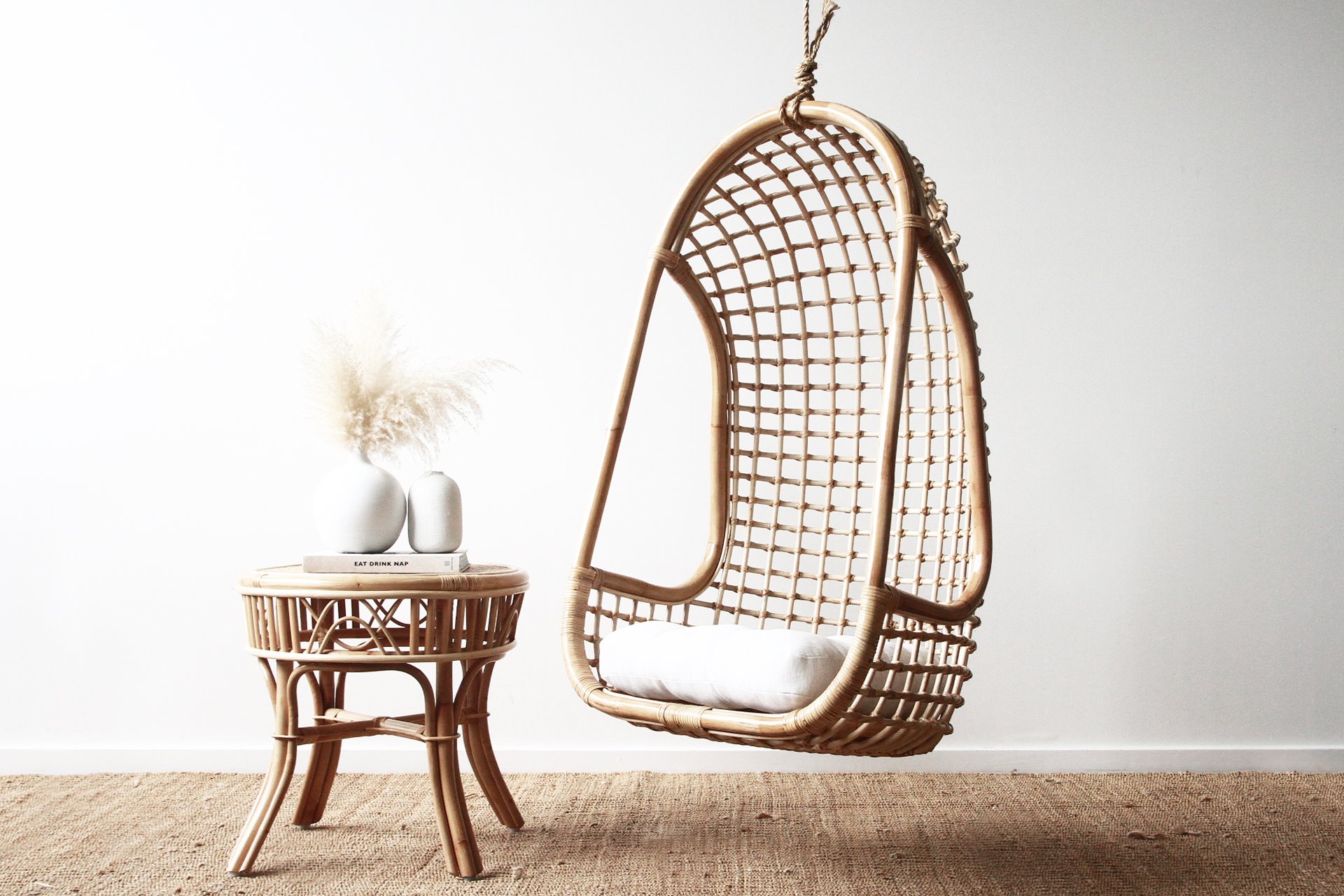 Silla columpio de ratan