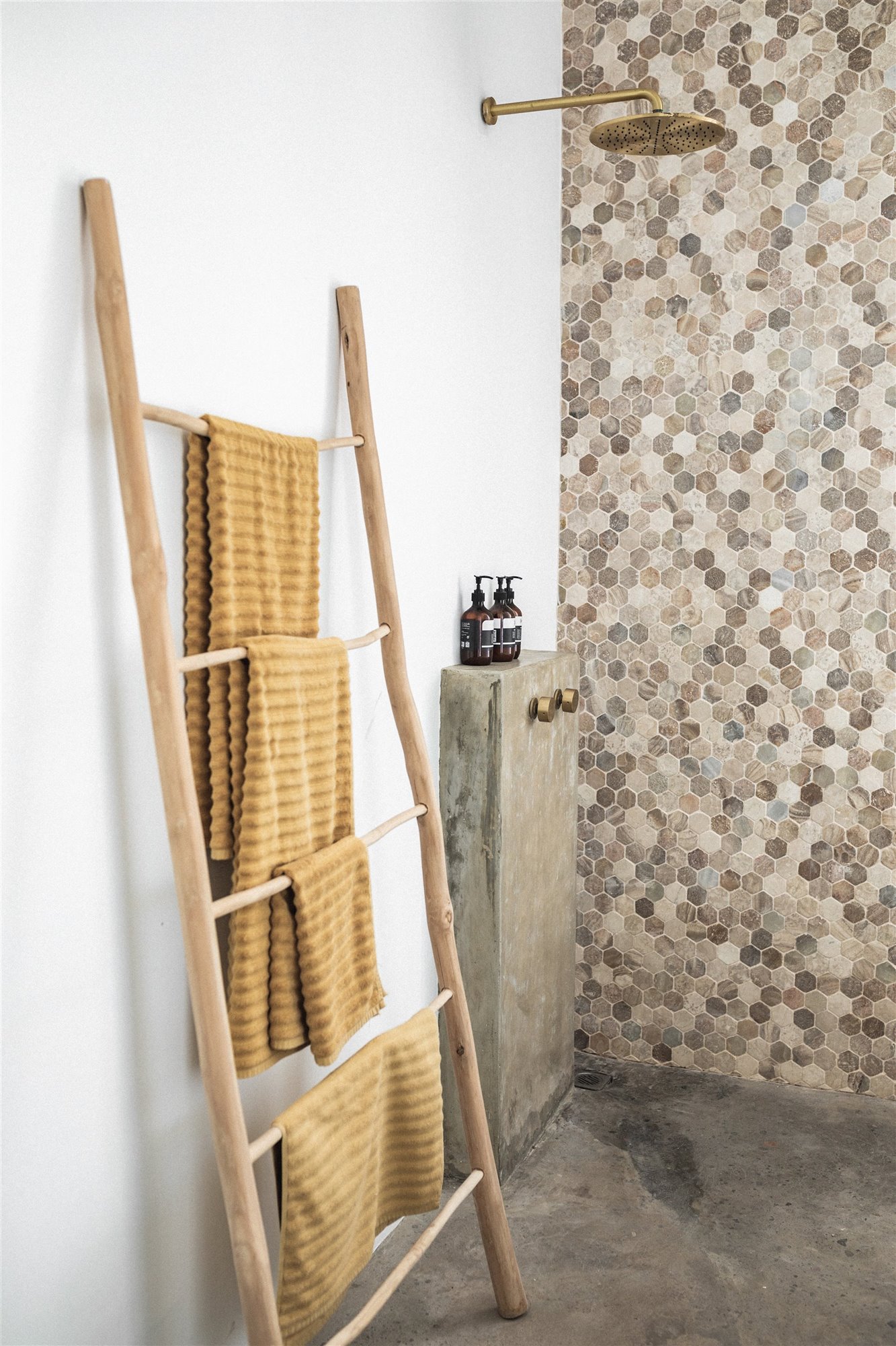 Casa de inspiracion mediterranea en Bali baño