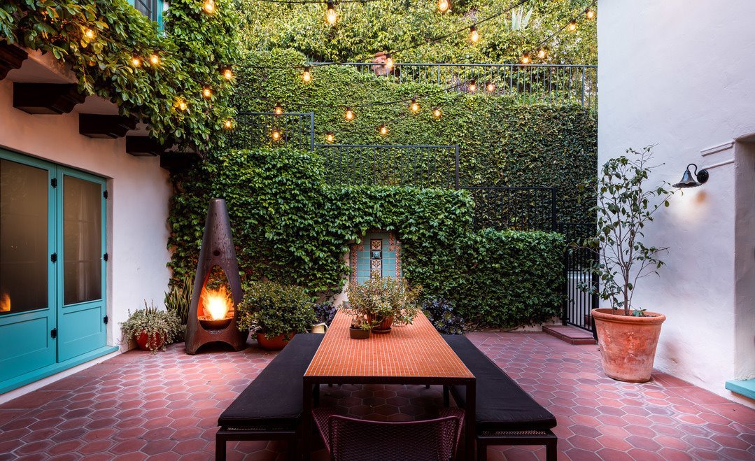 casa-en-los-angeles-del-actor-leonardo-dicaprio-patio-interior