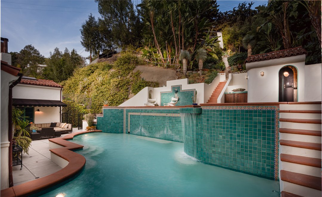 casa-en-los-angeles-del-actor-leonardo-dicaprio-piscina