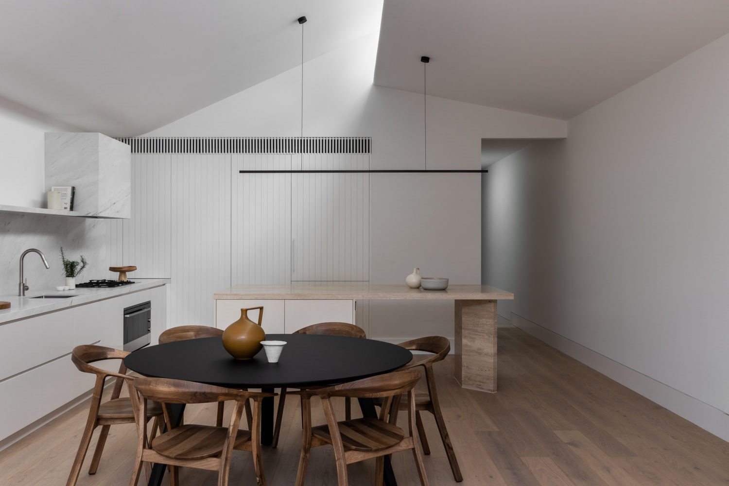 Casa moderna en Australia de madera comedor cocina