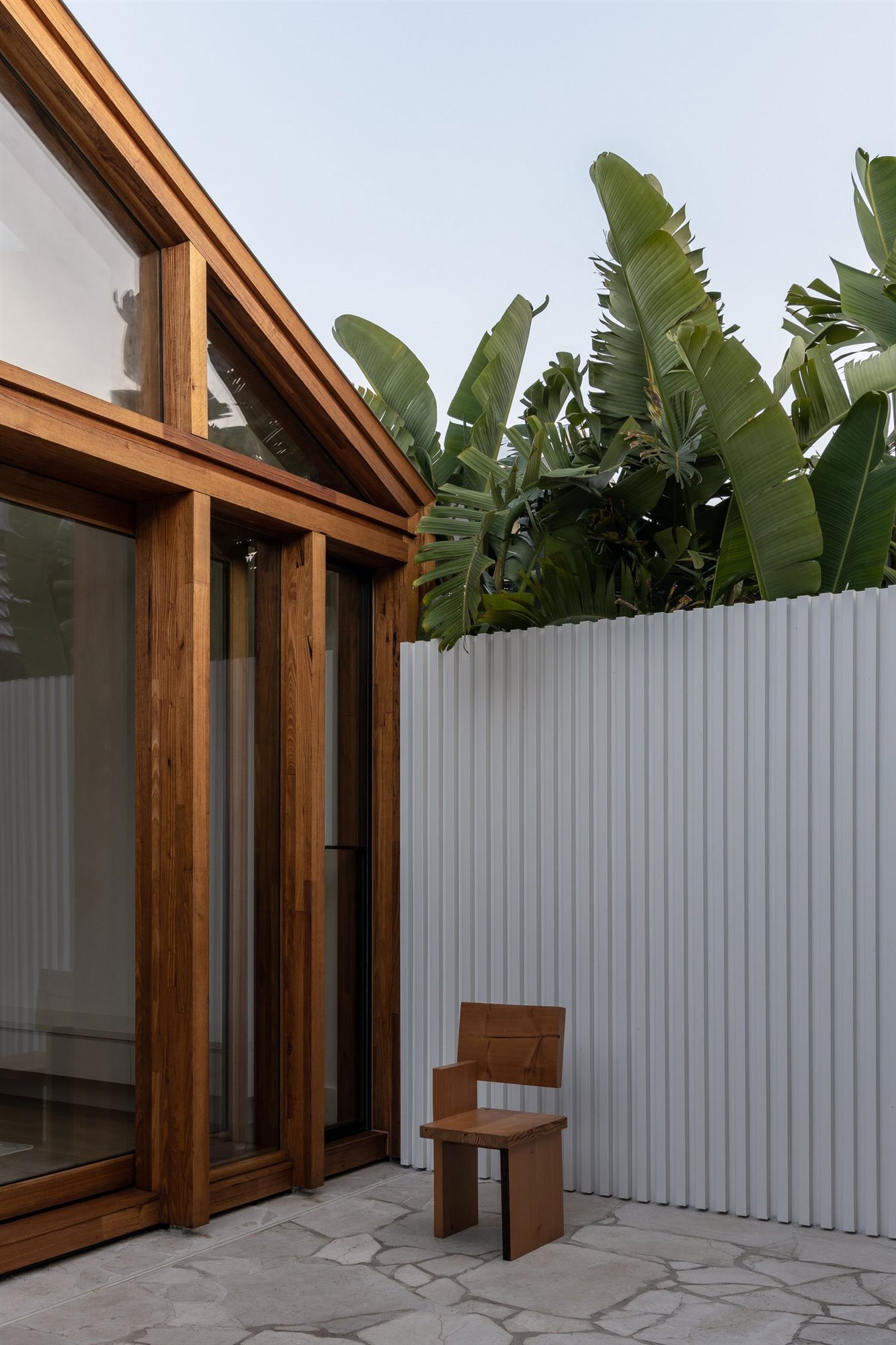 Casa moderna en Australia de madera patio