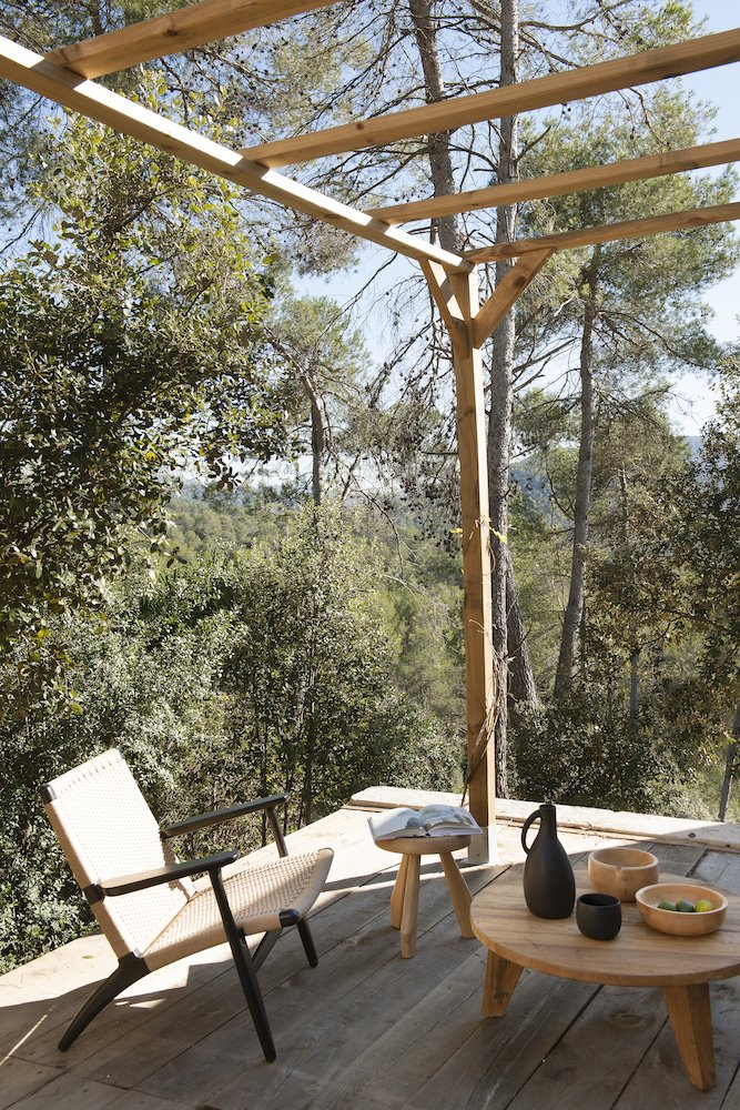 Casa moderna estilo rústico porche madera